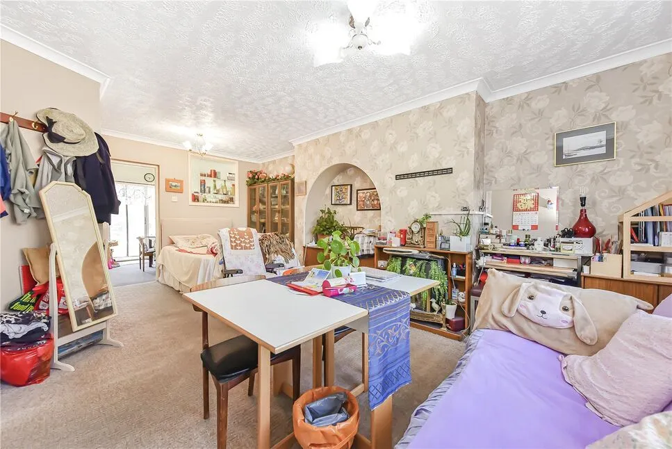 Canonsleigh Road, Dagenham, RM9, photo 2