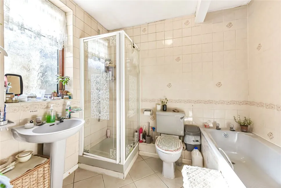Canonsleigh Road, Dagenham, RM9, photo 8