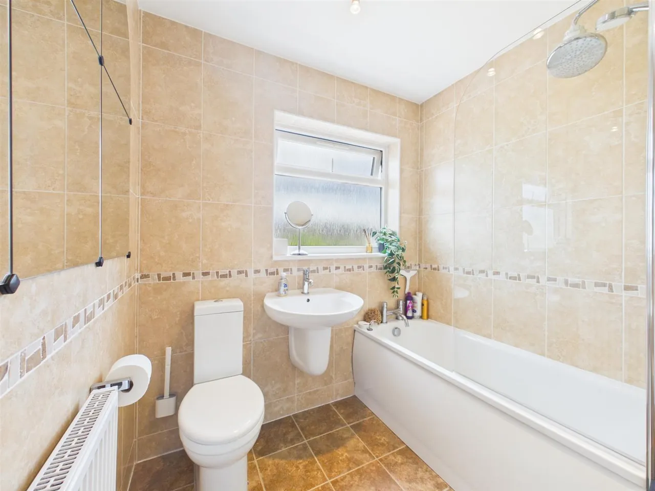 Seaton Gardens, Ruislip, HA4 0AY, photo 9