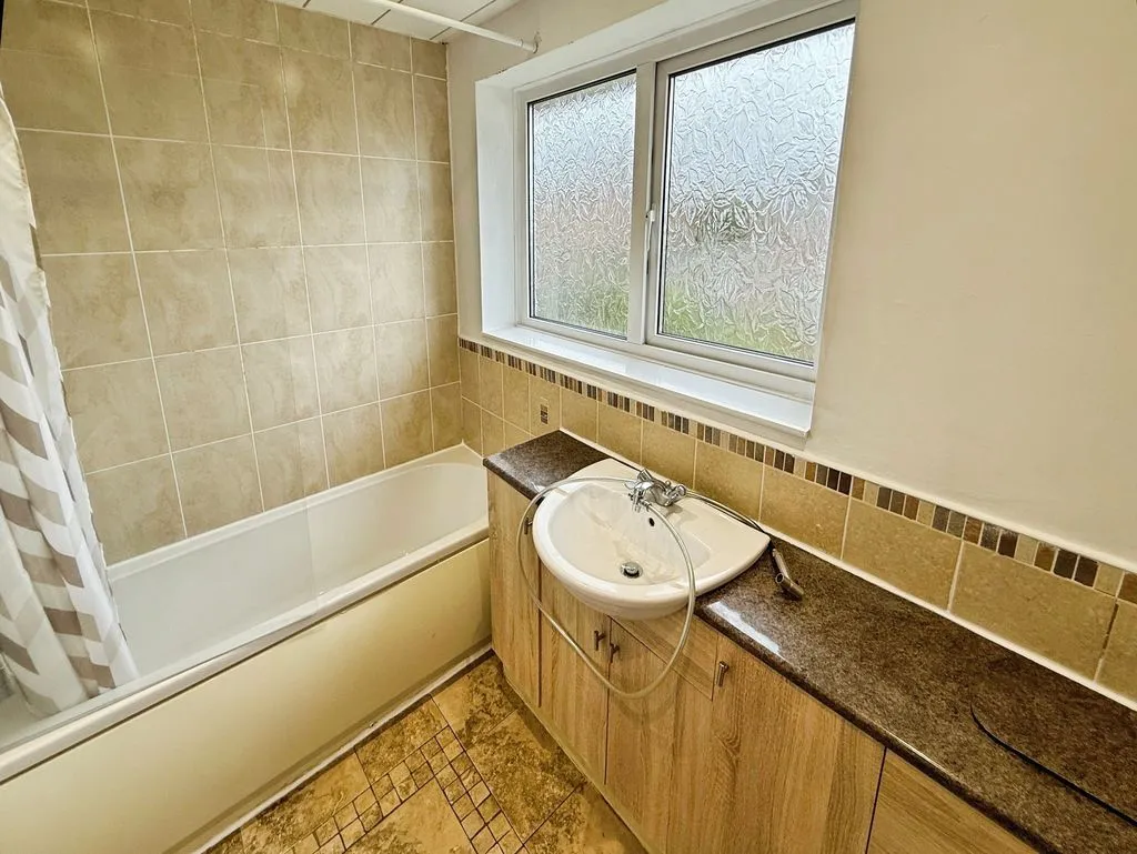 Newcastle Upon Tyne NE3 2QU, NE3, photo 6