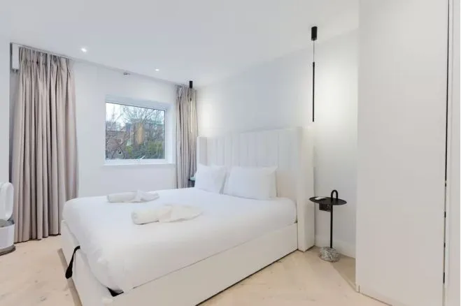 Mill Pond Close, Vauxhall, SW8, photo 14
