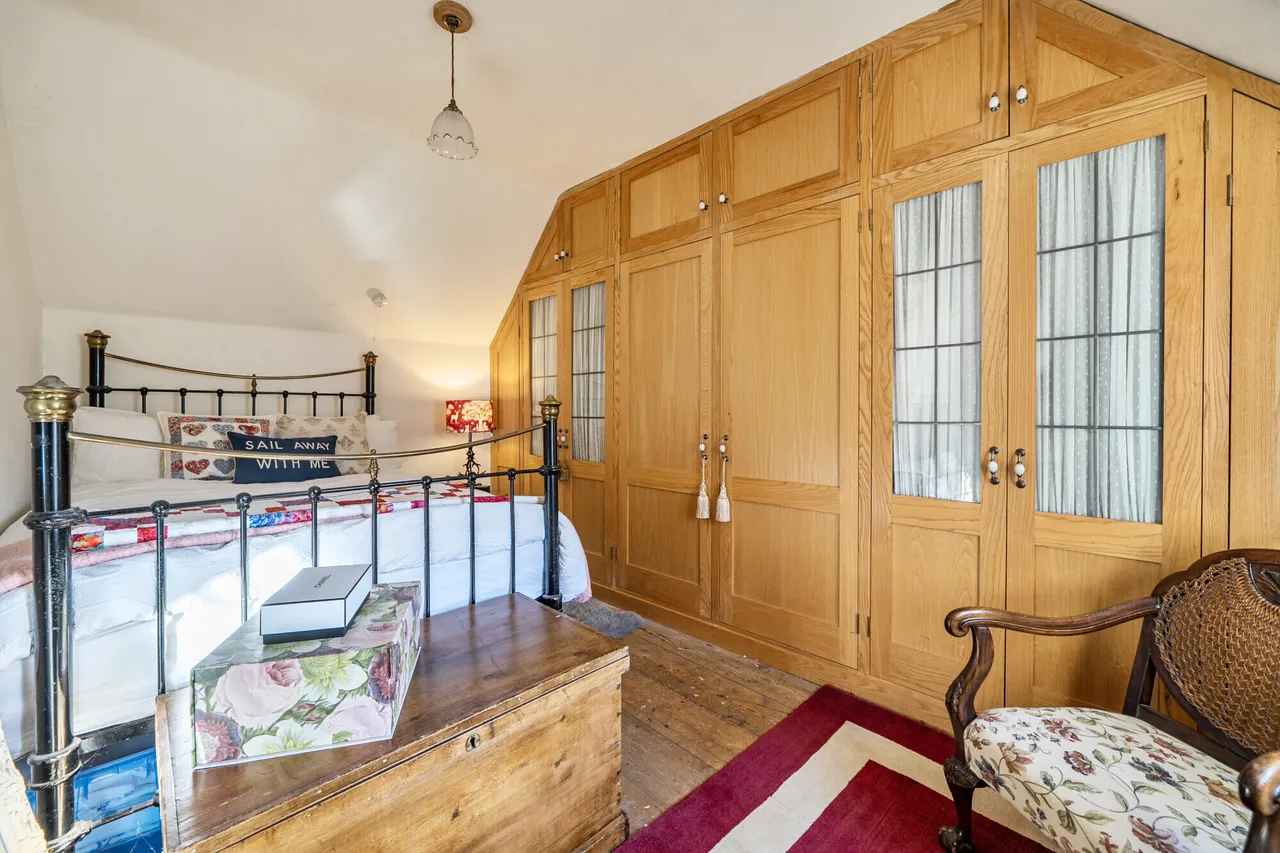Shipton Oliffe, Cheltenham, GL54, photo 8