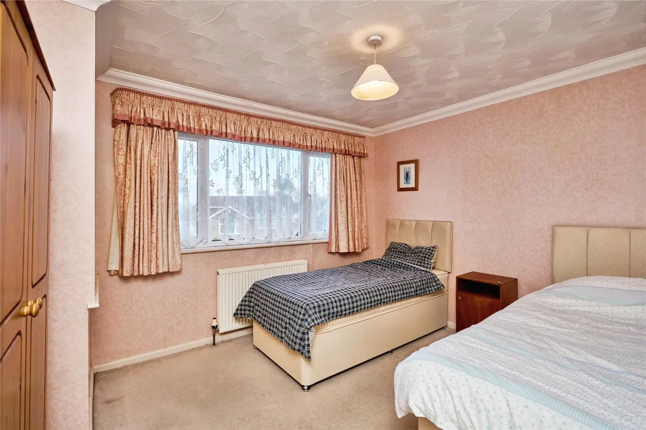 Spencer Glade, Ryde, PO33, photo 13
