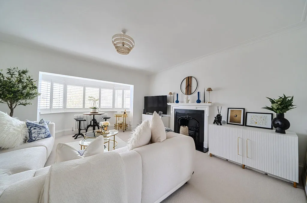 8 Croham Park Avenue, South Croydon CR2 7HH, photo 2