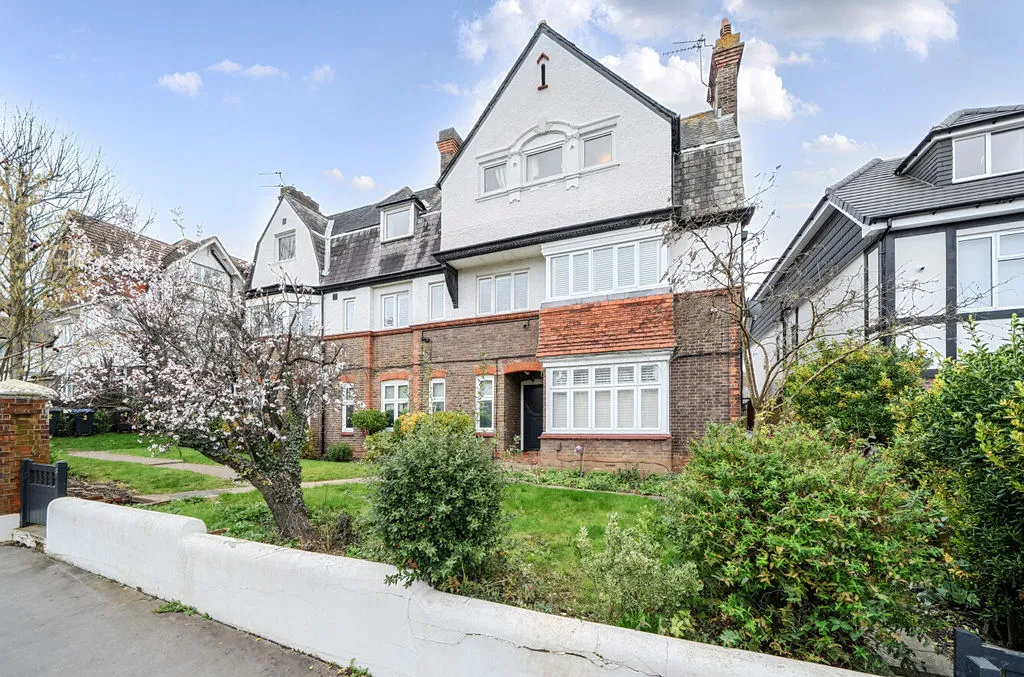 8 Croham Park Avenue, South Croydon CR2 7HH, photo 15