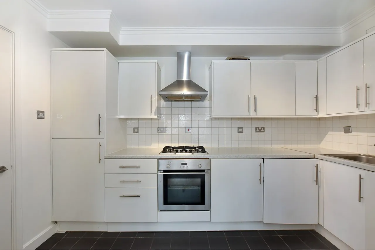 Harwood Road, Fulham, London, SW6, photo 2