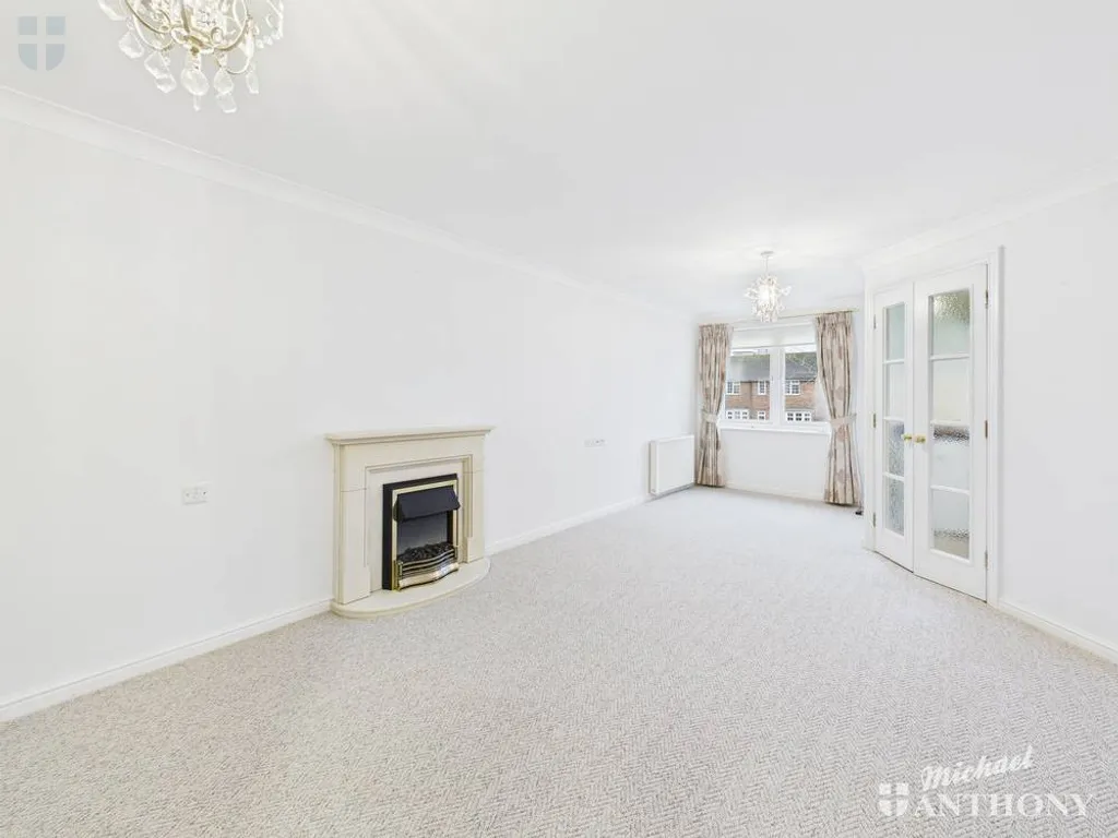Pearl Court, Aylesbury, HP21 7BY, photo 2