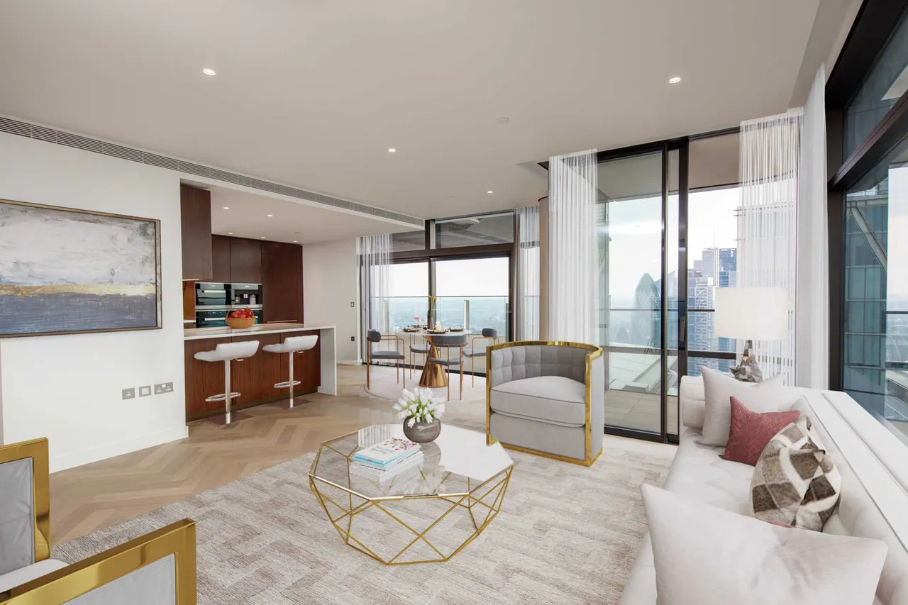 3 bed flat for sale, London, EC2A