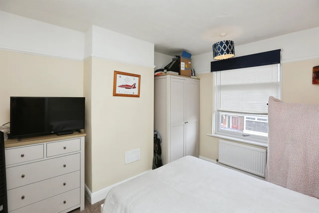 St. Valerie Road, Gosport, PO12, photo 12