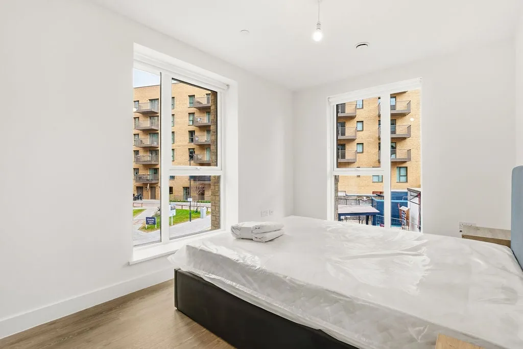 Civic Street, London, TW3, photo 6