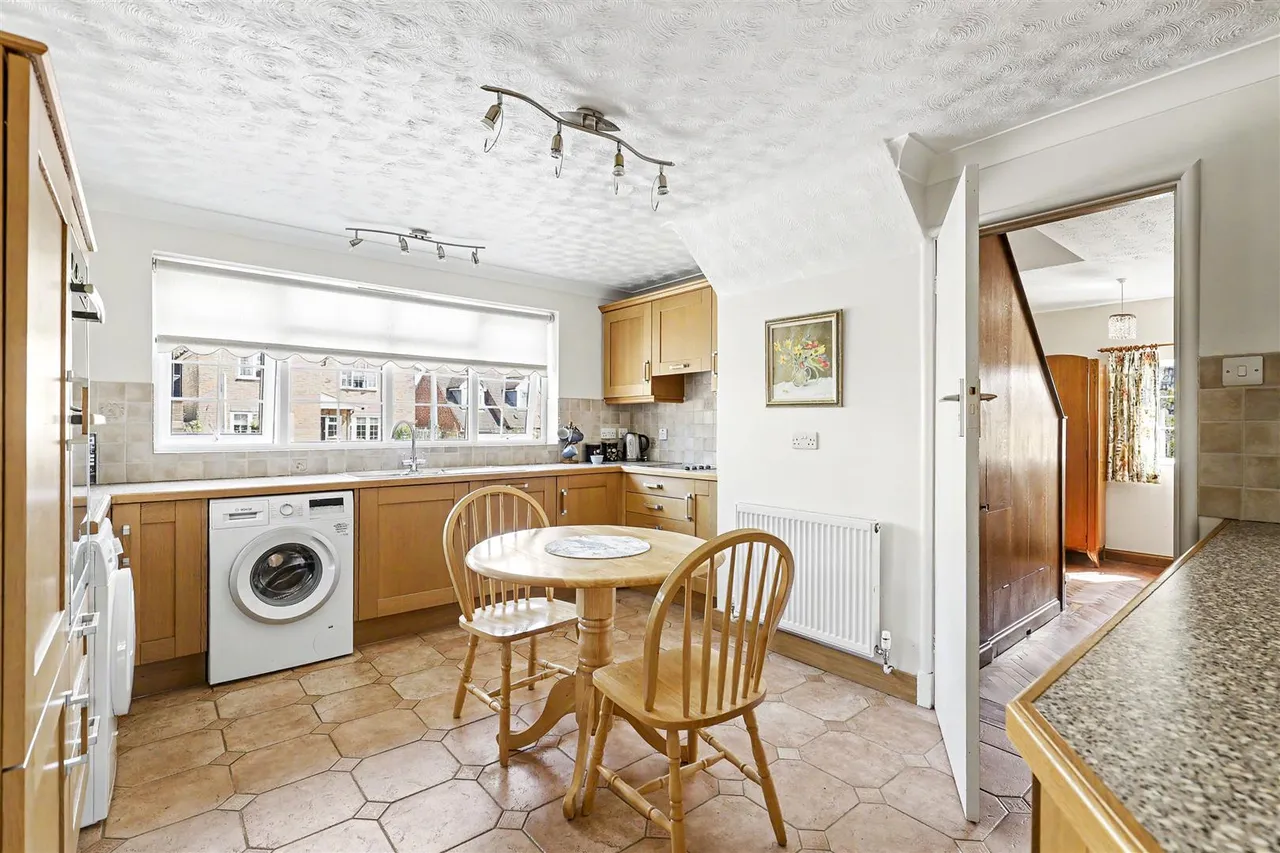 Highfields, Saffron Walden, CB10, photo 10