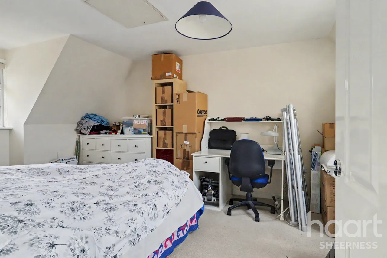 Buckthorne Road, Minster, ME12, photo 8