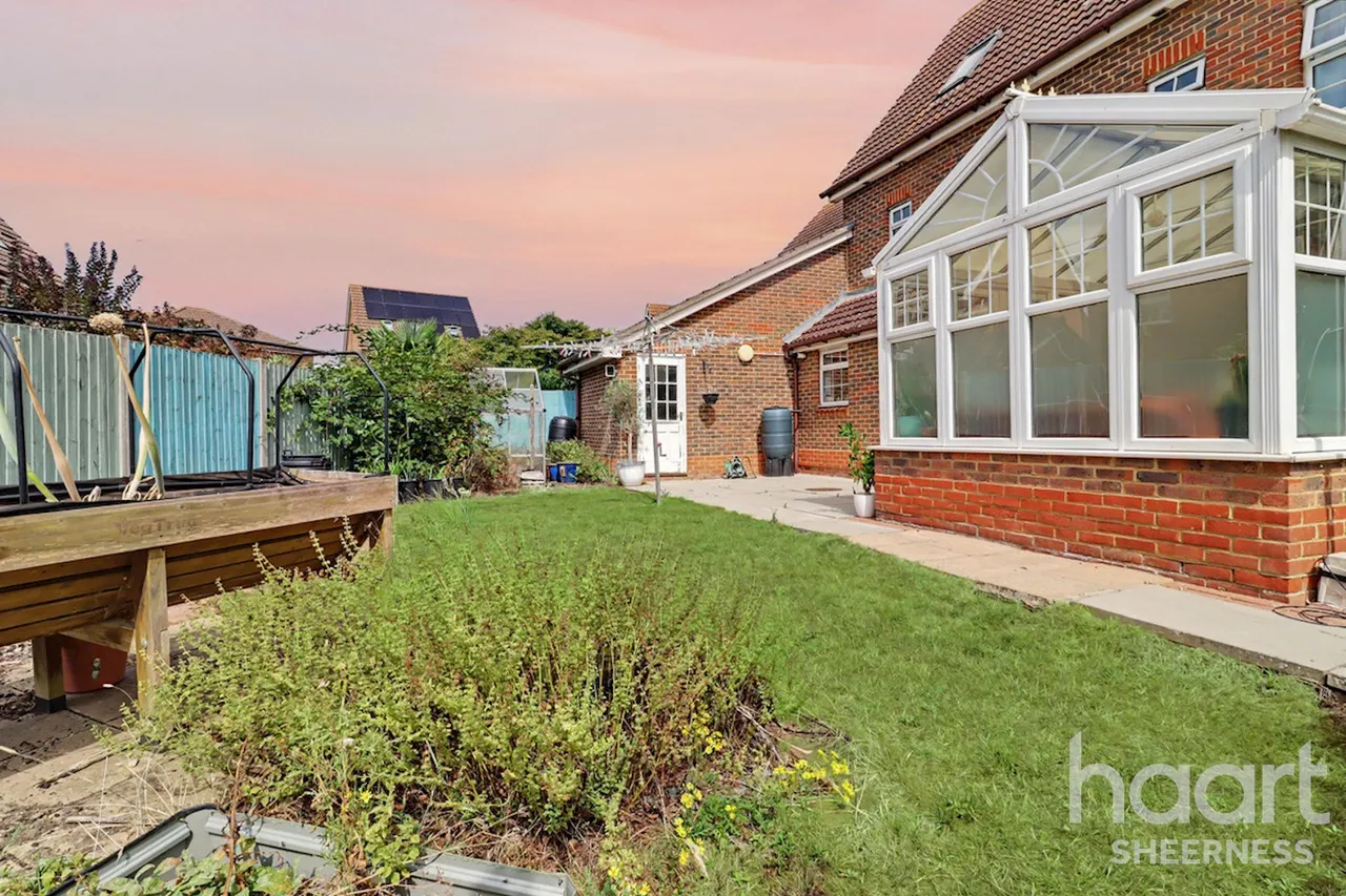 Buckthorne Road, Minster, ME12, photo 16