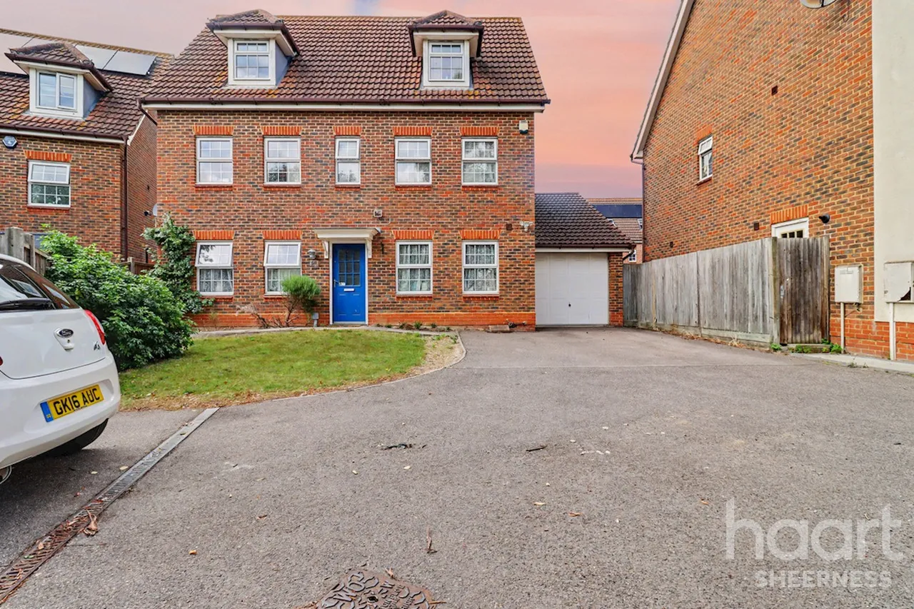 Buckthorne Road, Minster, ME12, photo 19