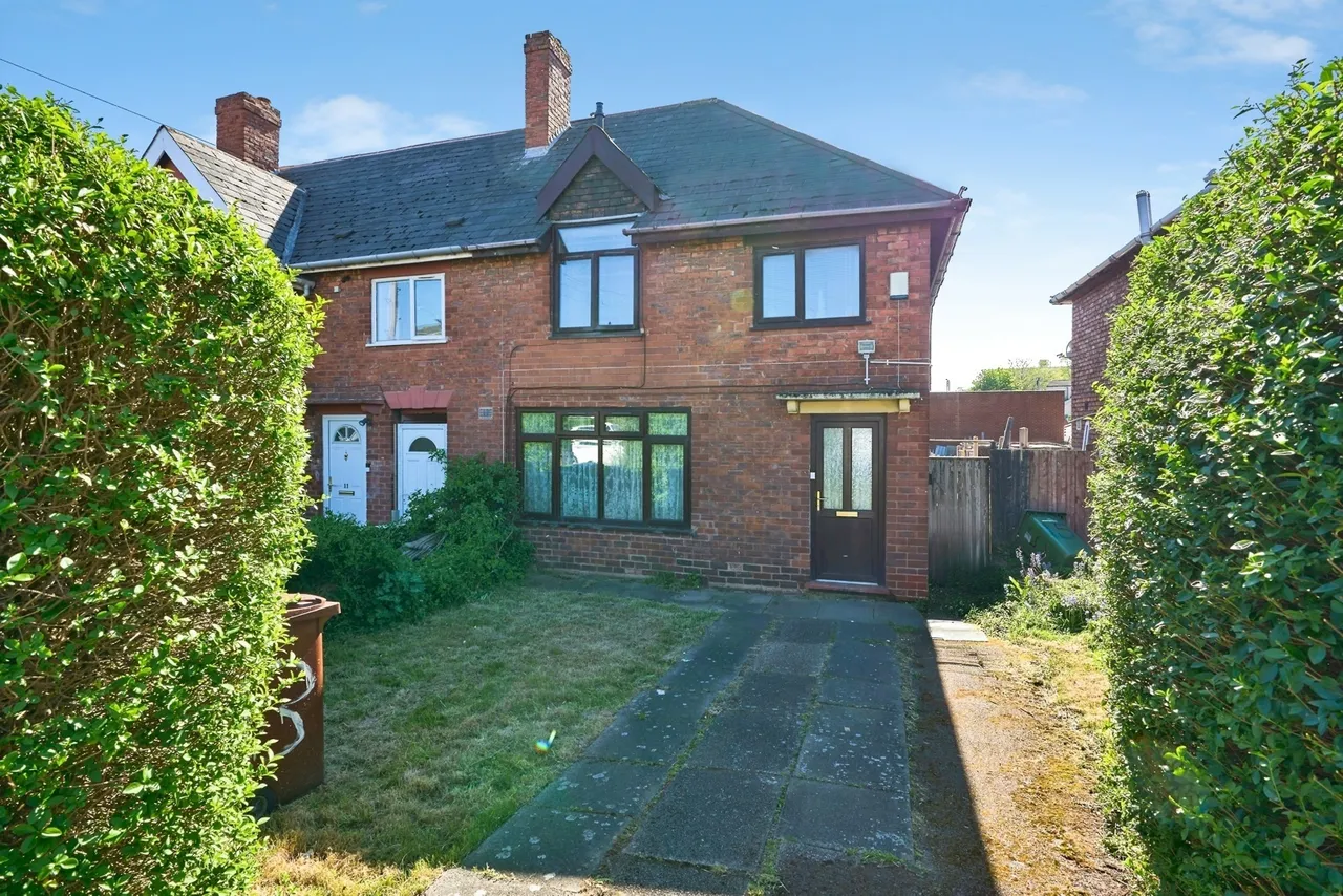 3 bed house for sale — Leckie Road, Walsall, West Midlands, WS2