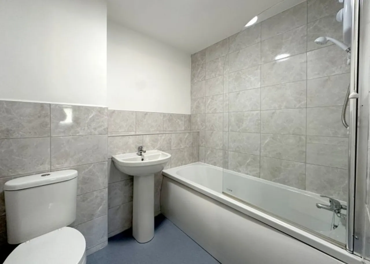 Wolston Close, Shirley, Solihull, photo 8