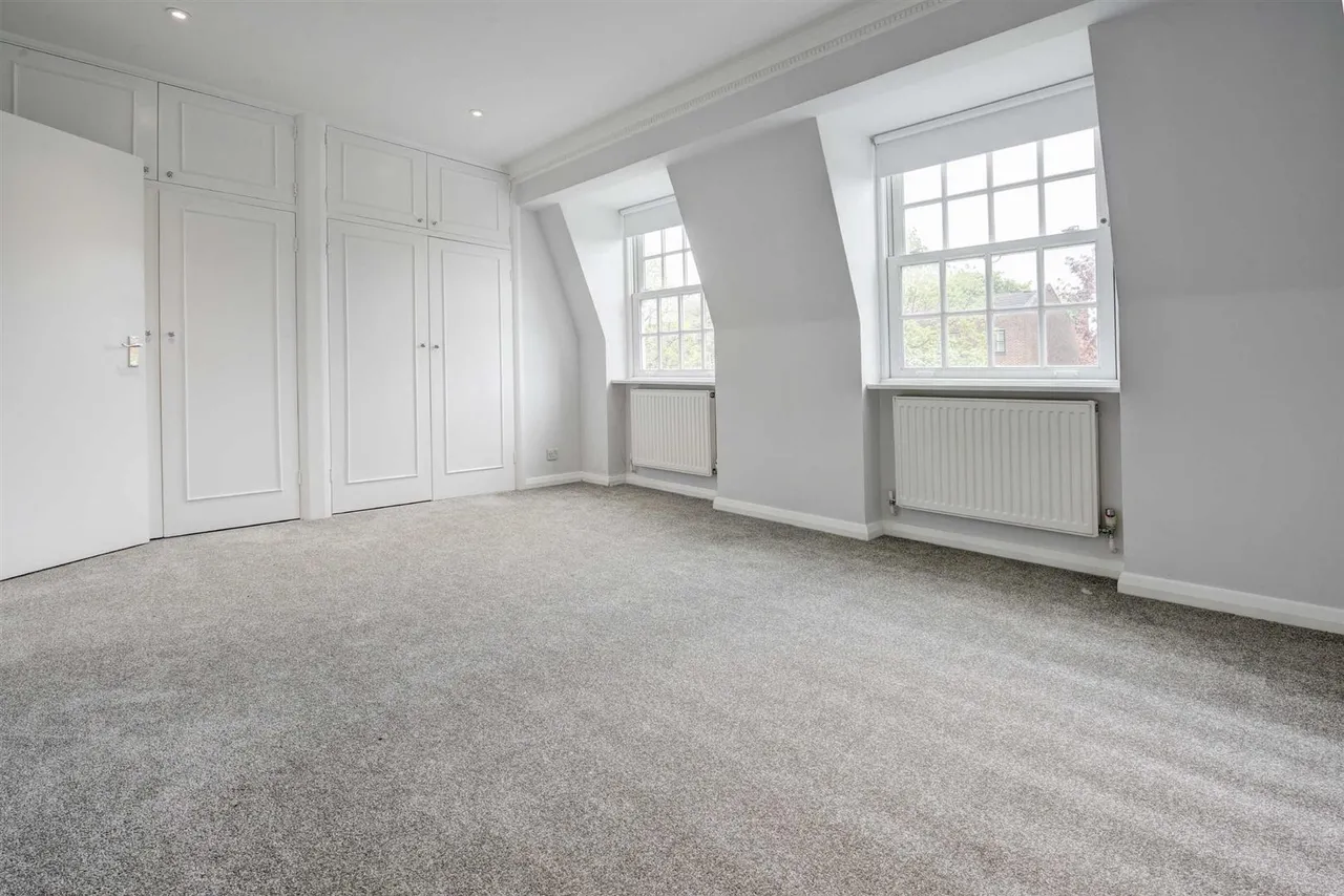 Belsize Road, Swiss Cottage, London, NW6 4RD, photo 4