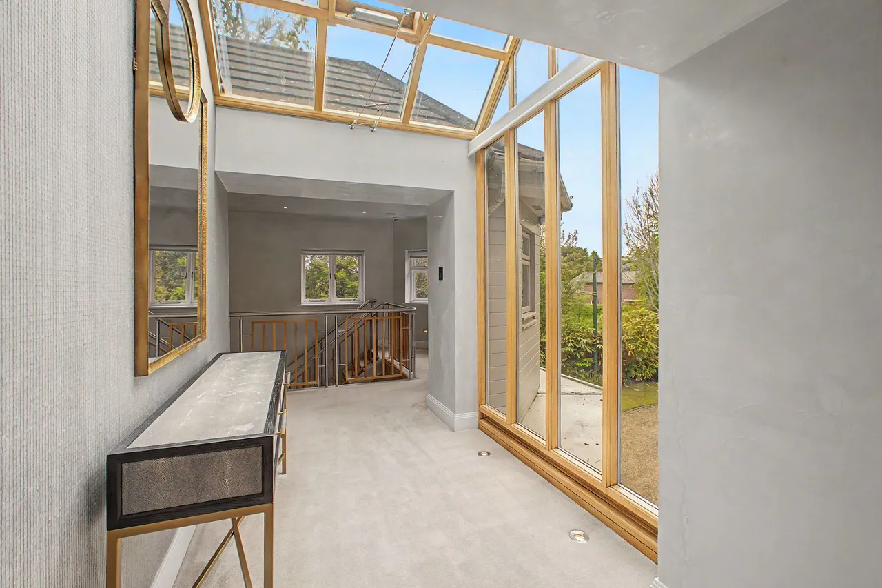 Bowdon, Altrincham, photo 9