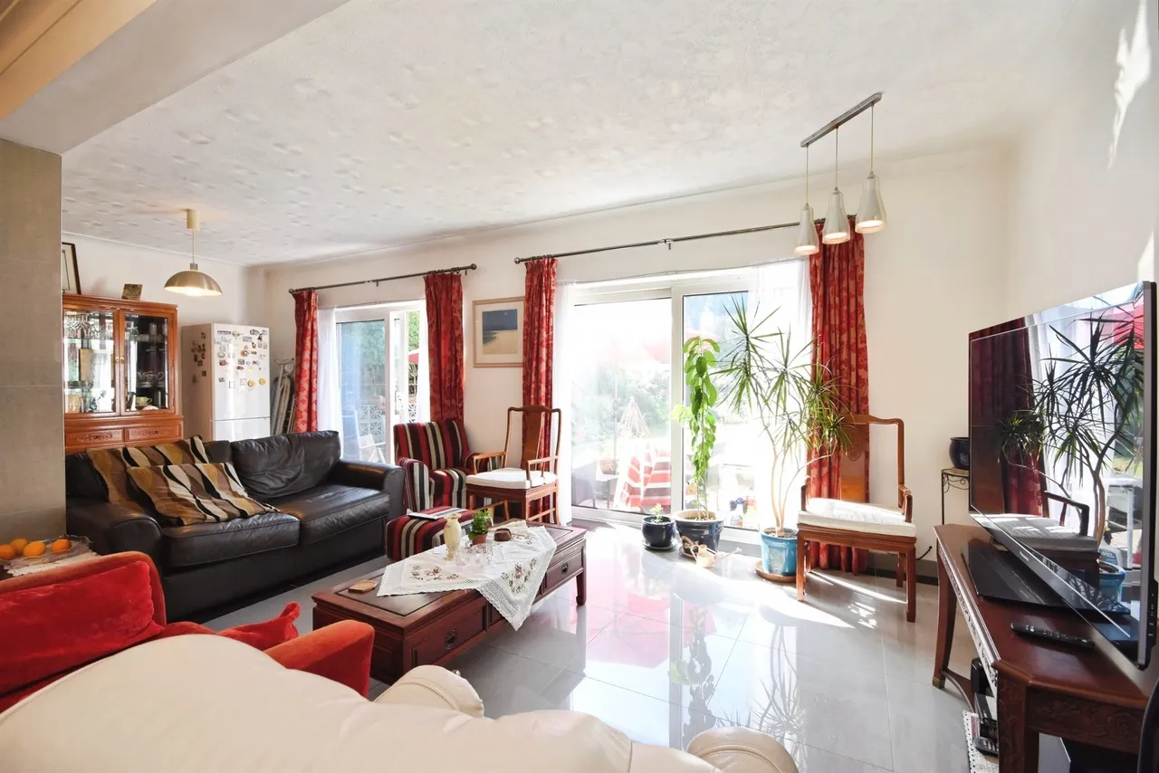 Eastern Avenue East, Romford, RM2, photo 5