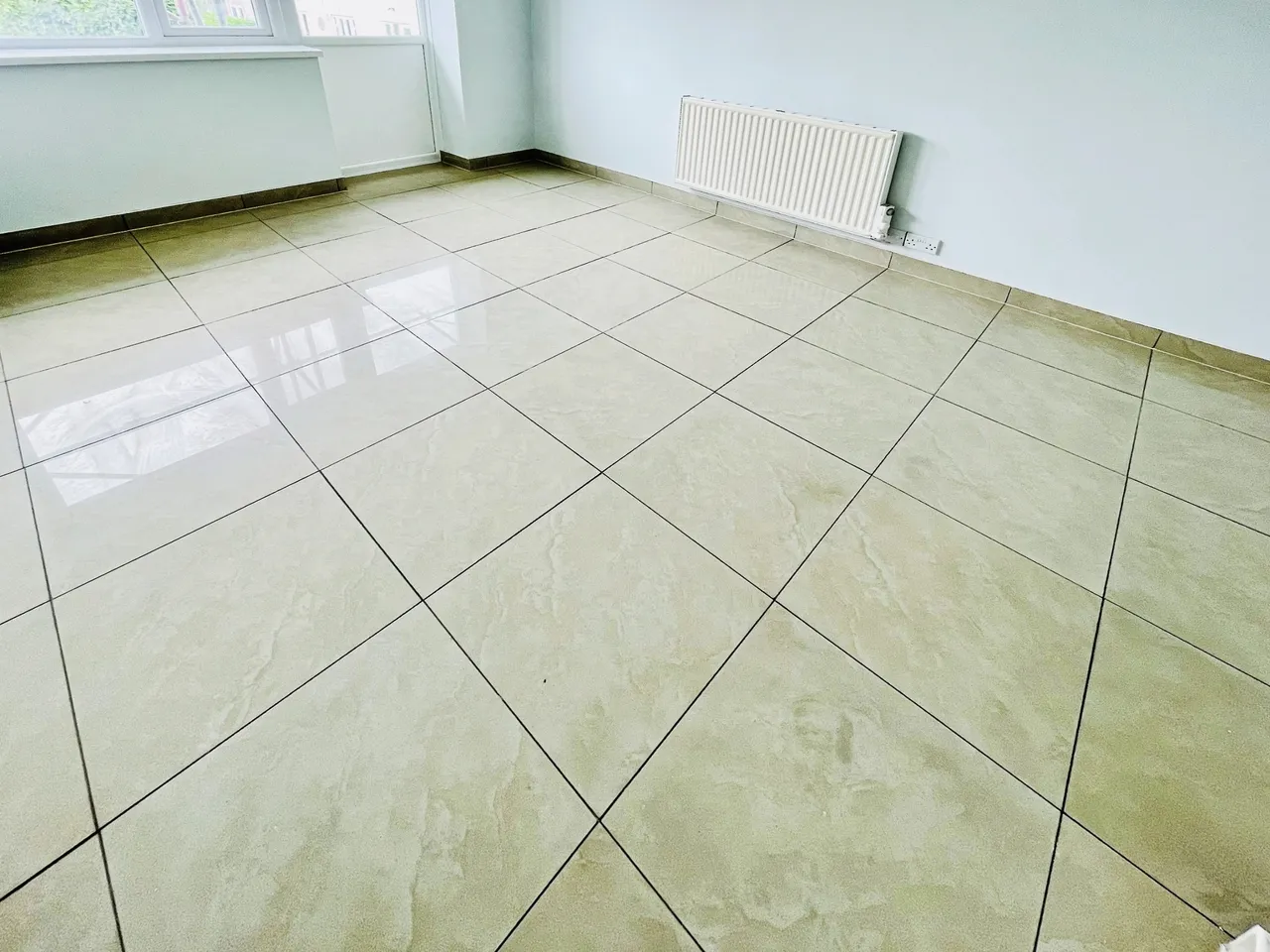 Hendre Ebbw Vale, NP23, photo 6