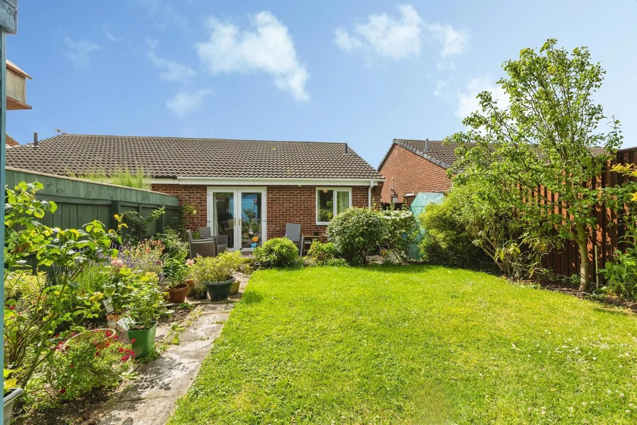 Coulson Close, Yarm, Durham, TS15, photo 13