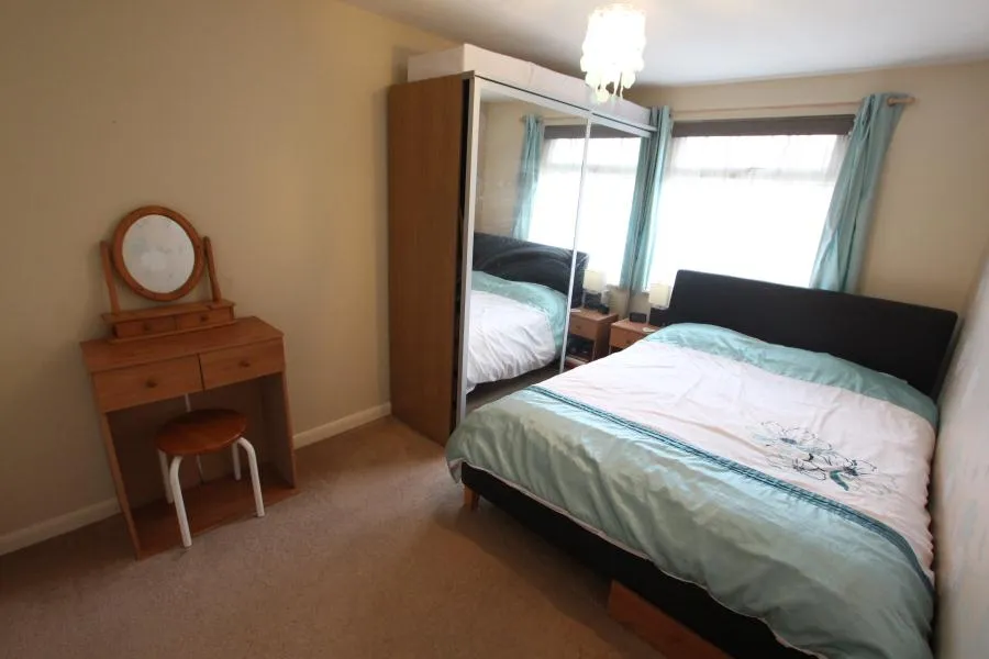 Japonica Close, Woking, GU21, photo 7