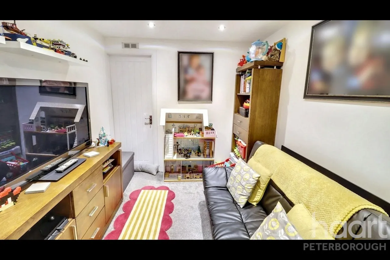 Grounds Way, Coates, PE7, photo 14