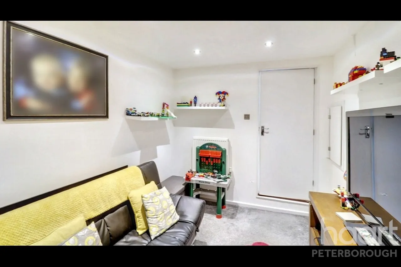 Grounds Way, Coates, PE7, photo 13