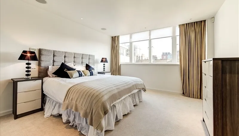 1 bed flat to rent — Imperial House, Young Street London W8