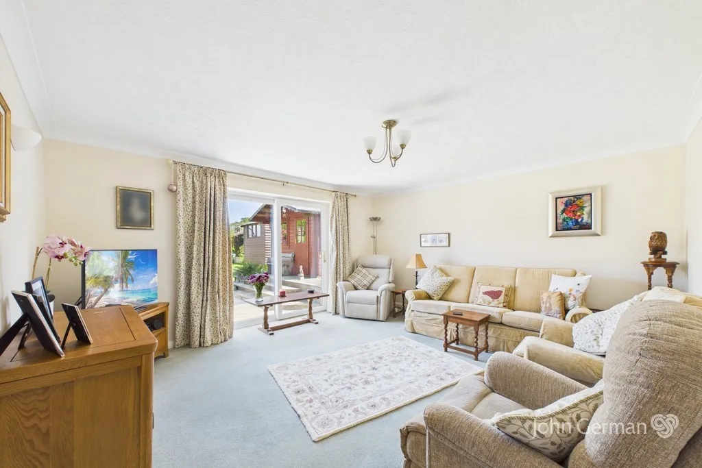 Beech Avenue, Hulland Ward, photo 4