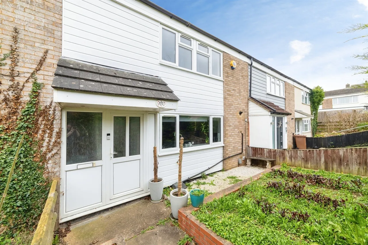 3 bed house for sale, Archer Road, Stevenage, SG1