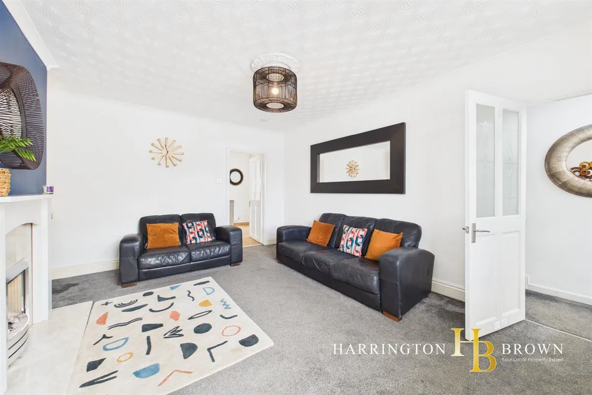 St Marys Crescent, Consett, photo 7