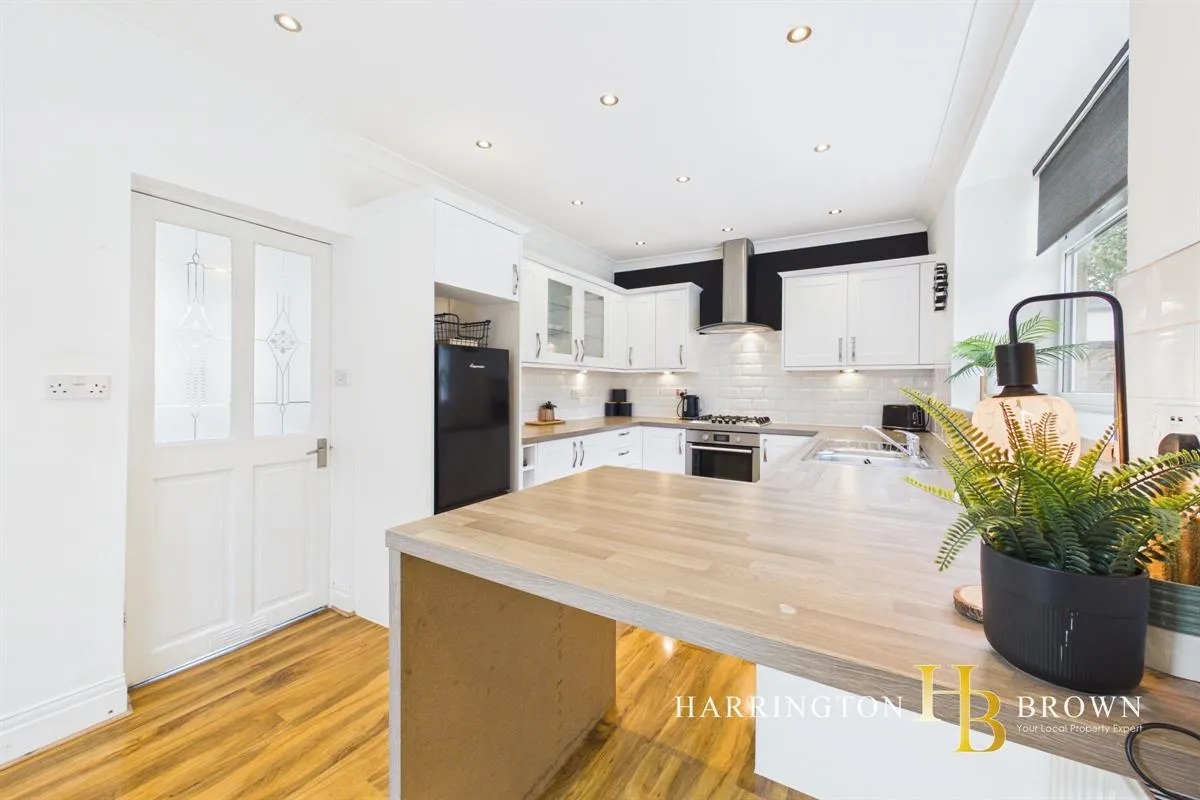 St Marys Crescent, Consett, photo 20