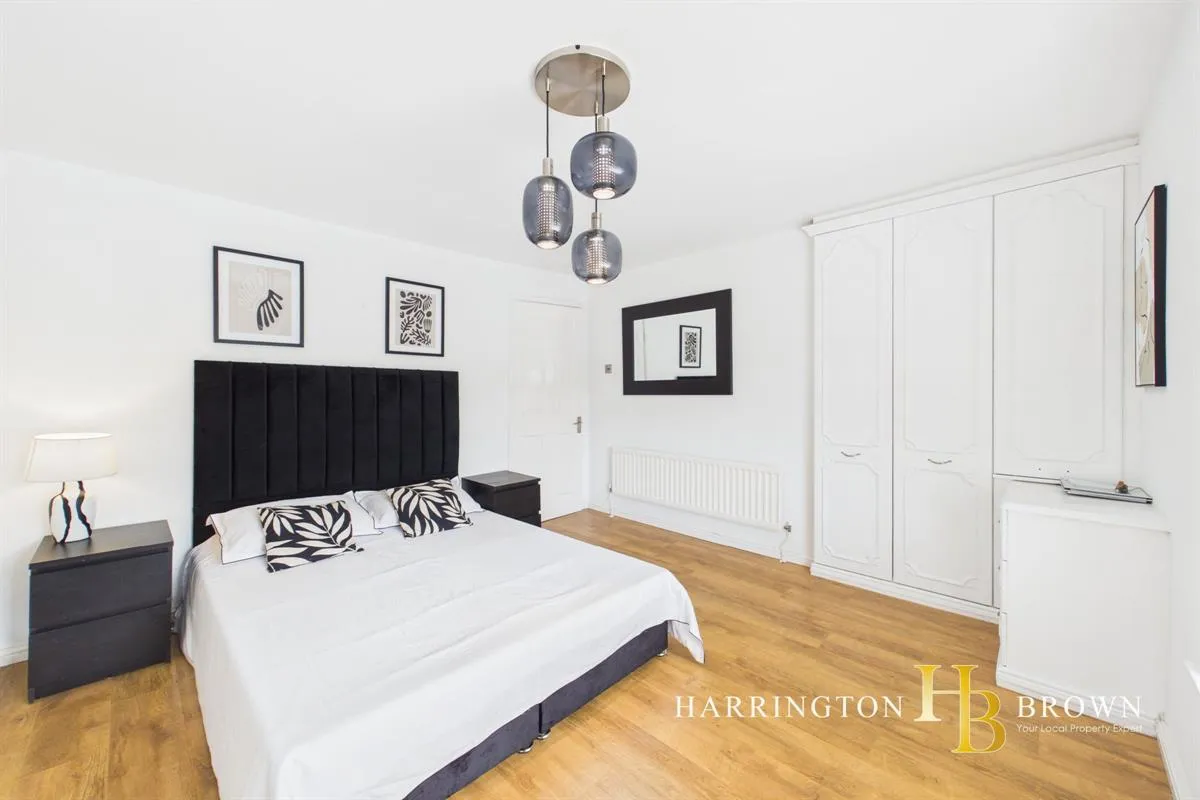 St Marys Crescent, Consett, photo 9