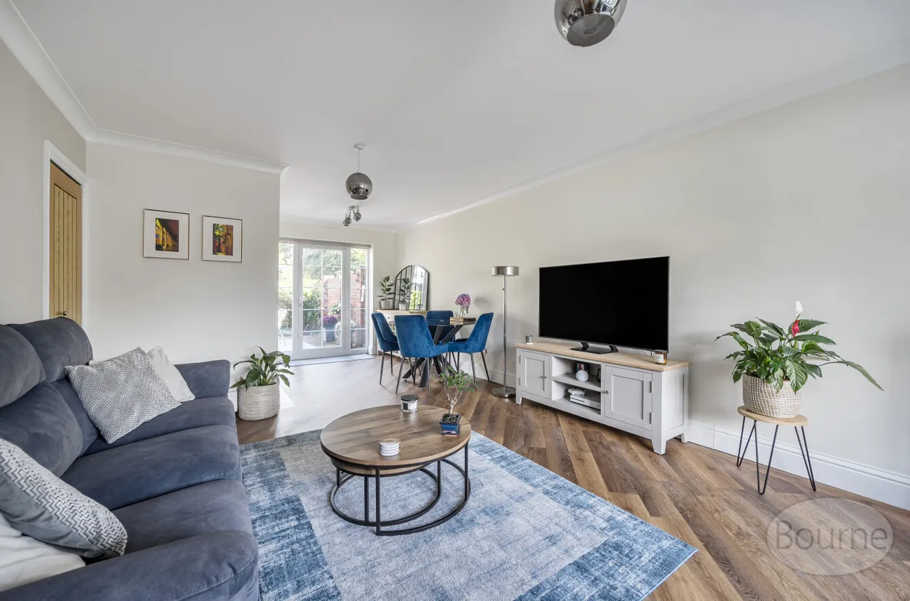 Mandeville Close, Guildford, GU2, photo 5
