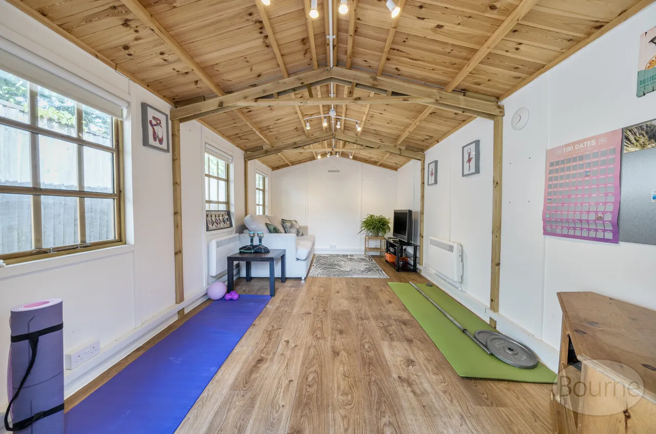 Mandeville Close, Guildford, GU2, photo 18