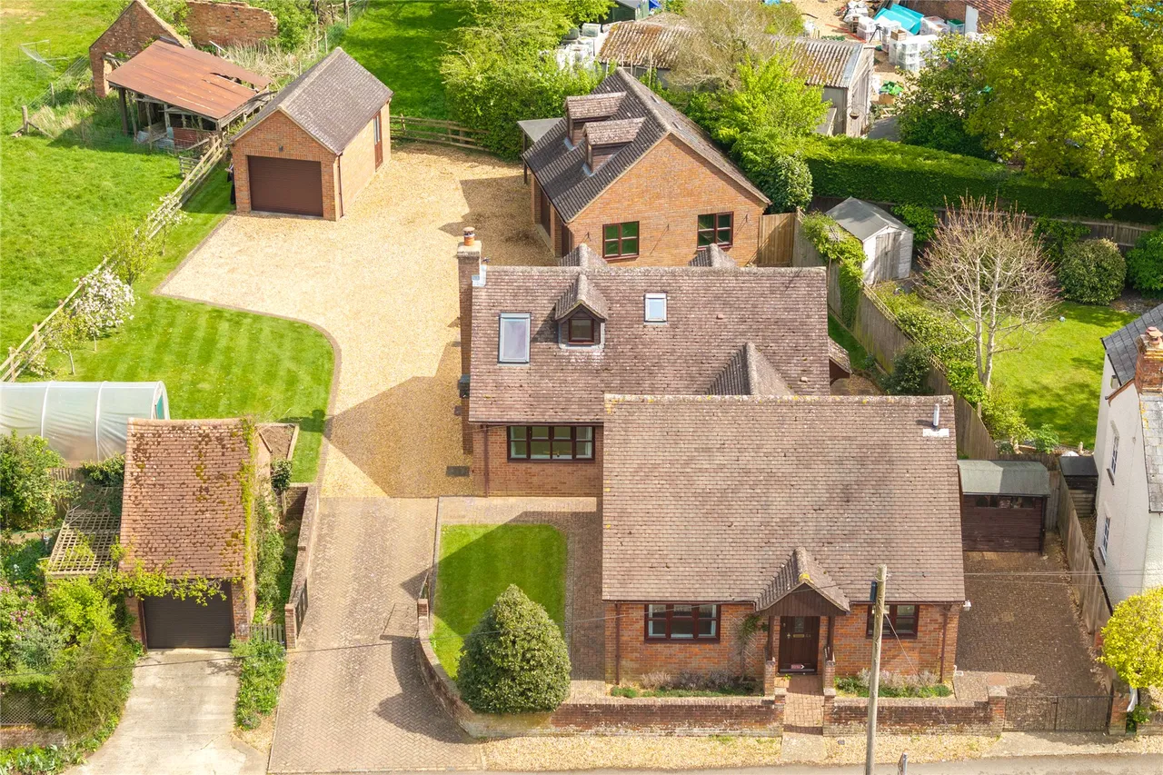 Ivy Lane, Stewkley, LU7, photo 15