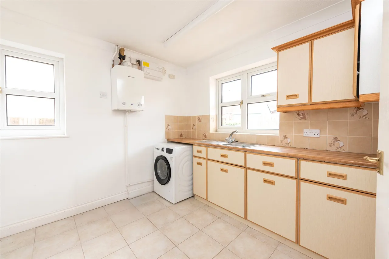 Ivy Lane, Stewkley, LU7, photo 5