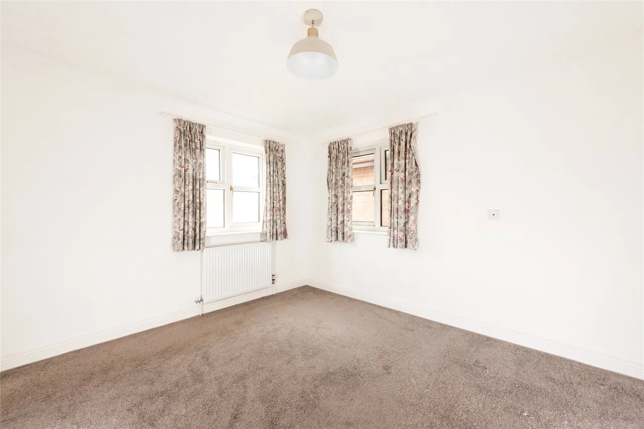Ivy Lane, Stewkley, LU7, photo 12
