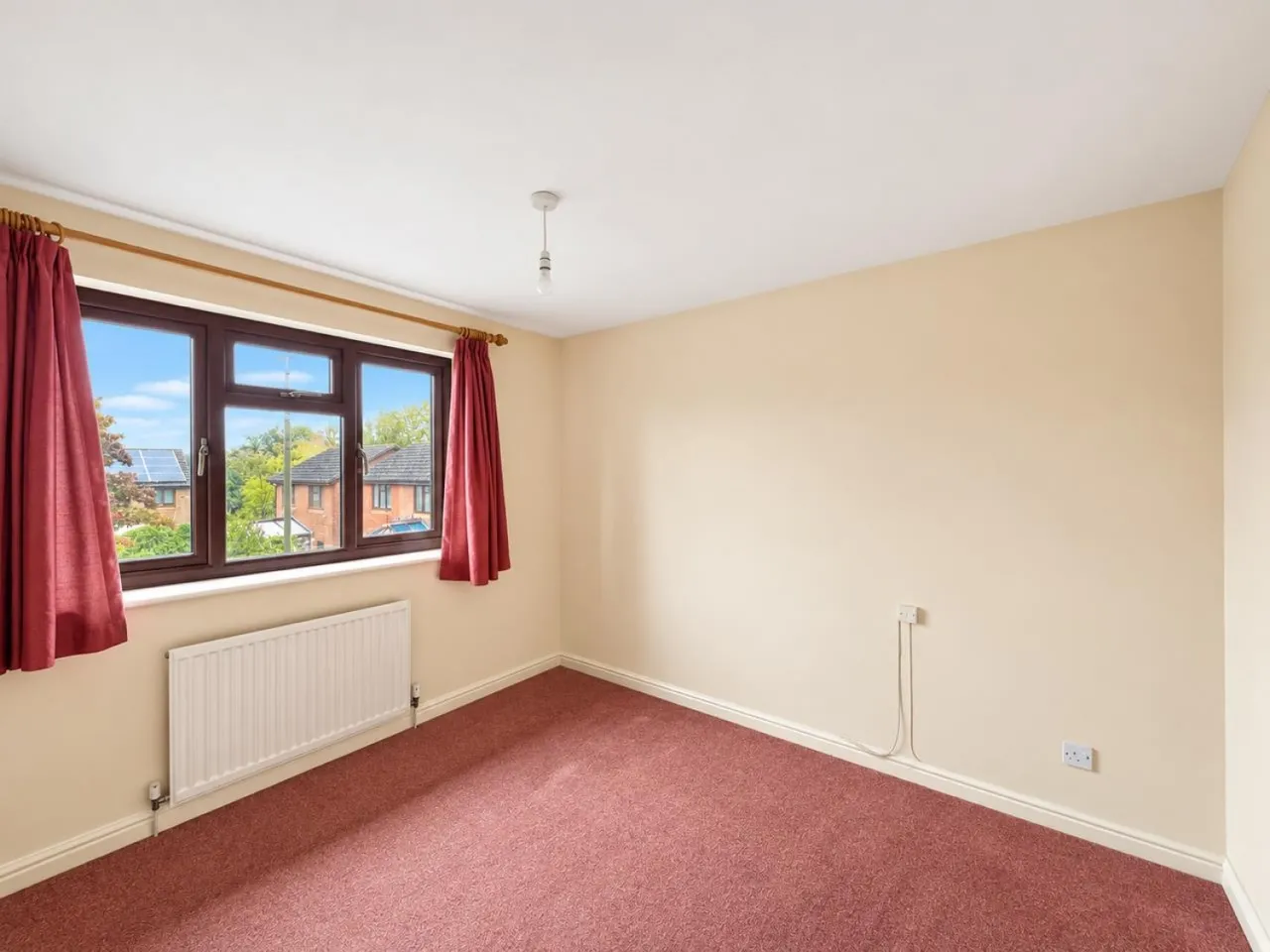 Shutehay Drive, Cam, GL11, photo 10