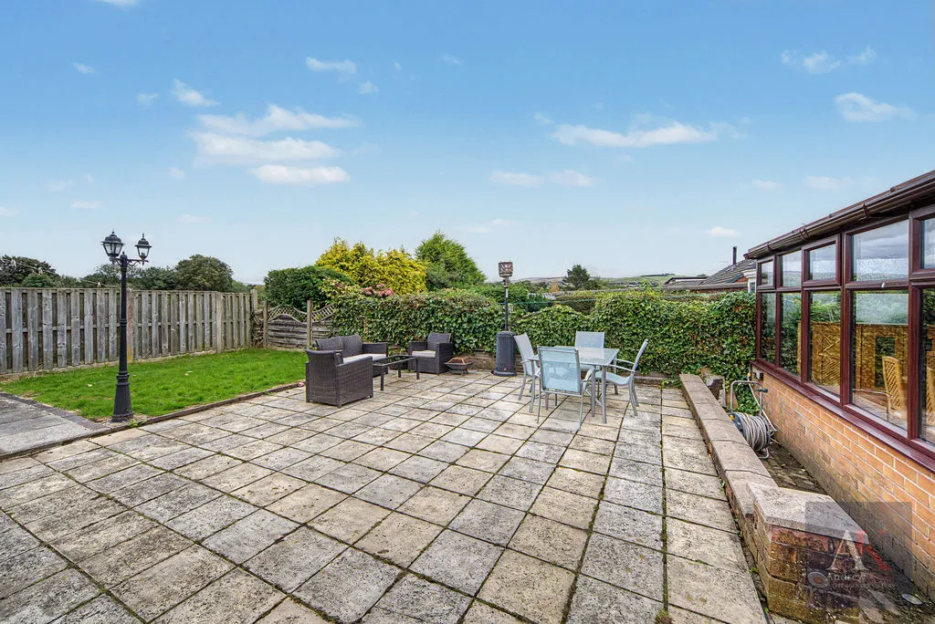 Woodlands Road Milnrow, Rochdale OL16 4EY, photo 30