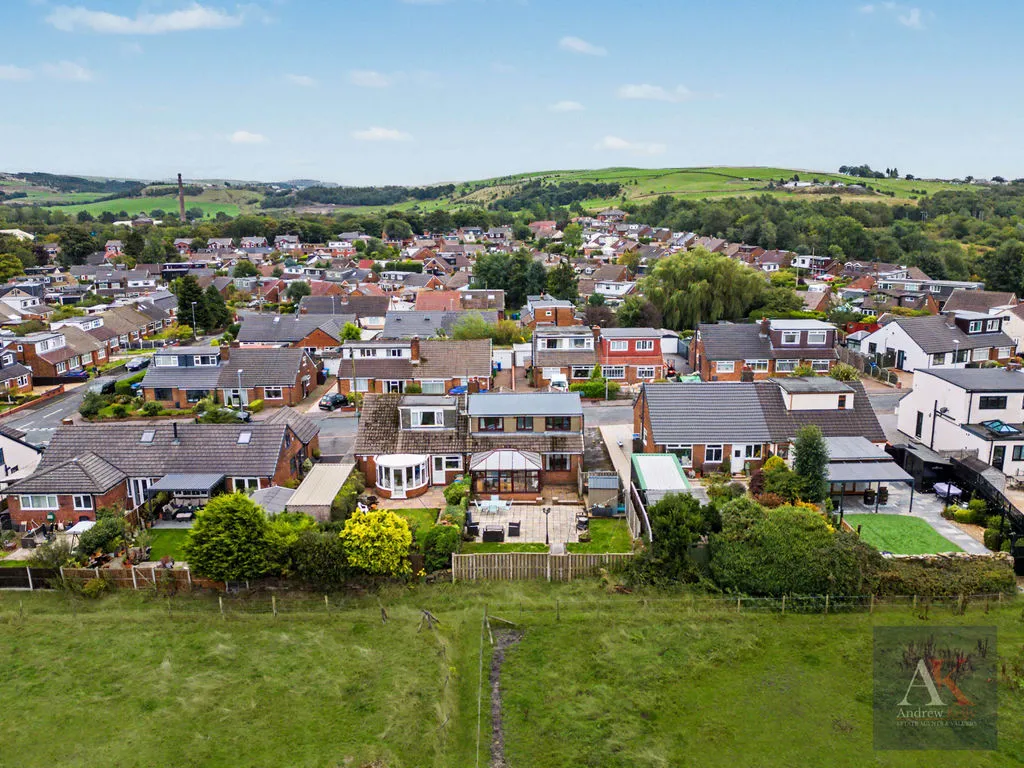 Woodlands Road Milnrow, Rochdale OL16 4EY, photo 38