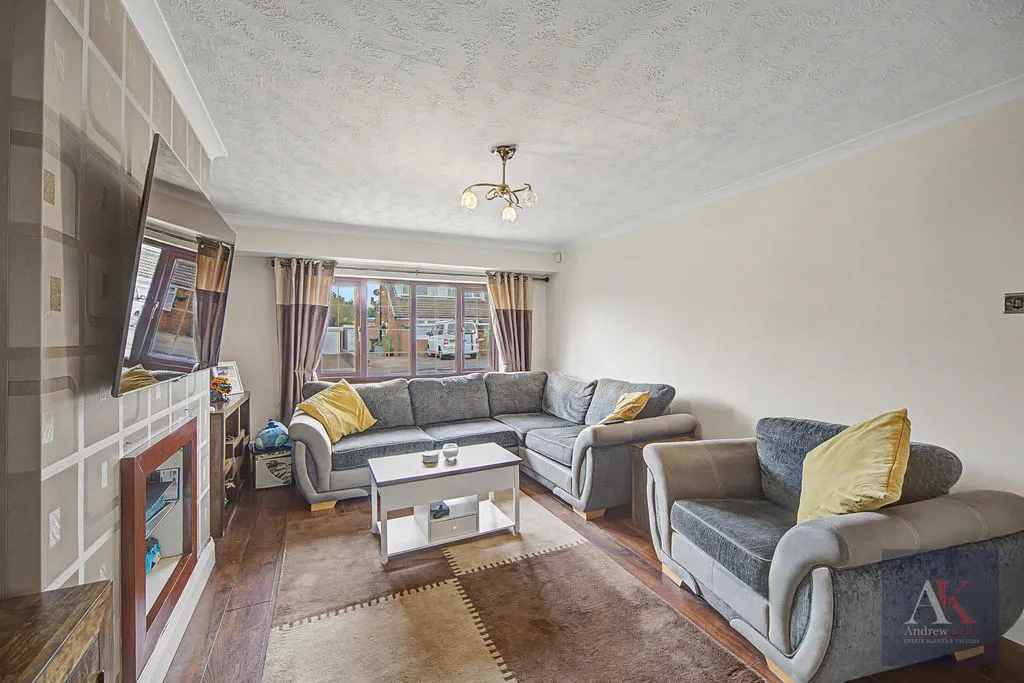 Woodlands Road Milnrow, Rochdale OL16 4EY, photo 8