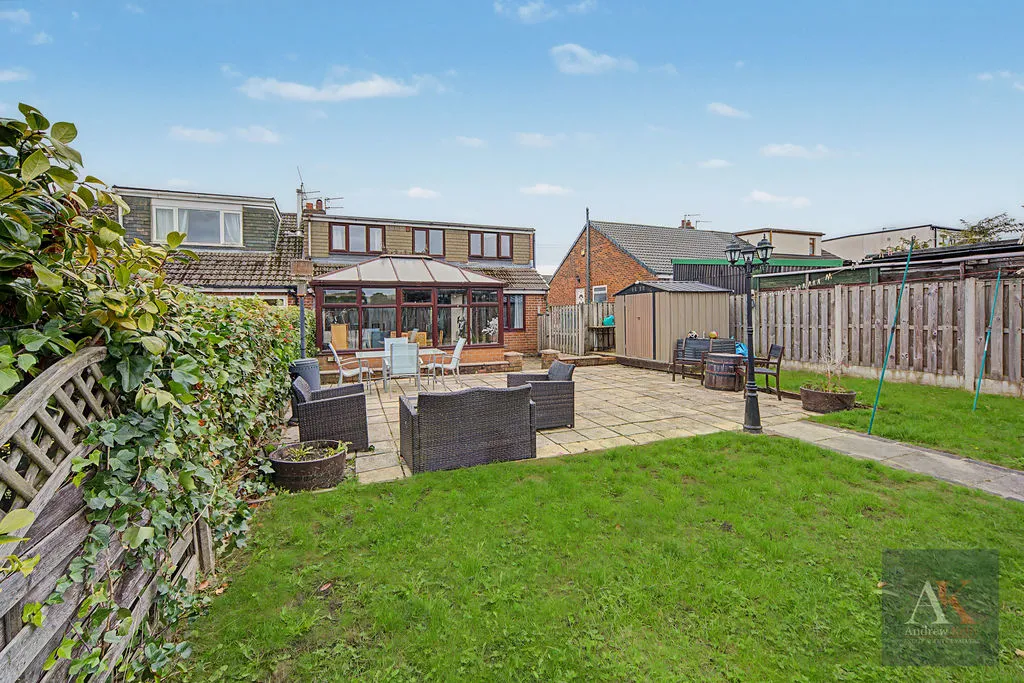 Woodlands Road Milnrow, Rochdale OL16 4EY, photo 29