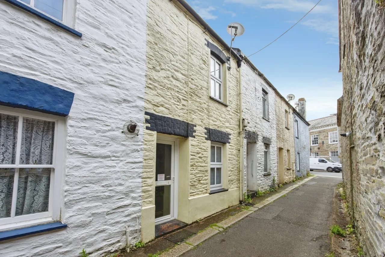 2 bed house for sale, Westbourne Lane, Liskeard, PL14