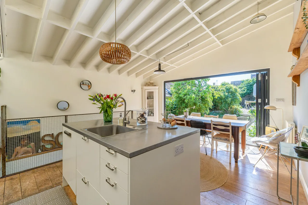 4 bed house for sale — Newtown, Bradford-On-Avon, BA15