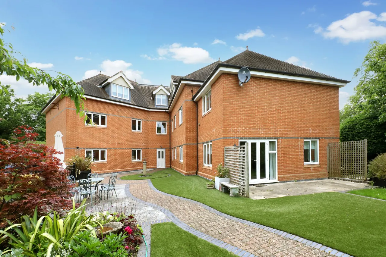 Grove Road, Beaconsfield, HP9, photo 12