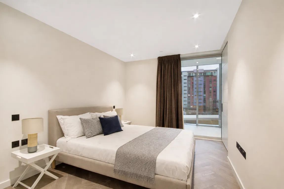 Circus Road West, London, SW11, photo 6