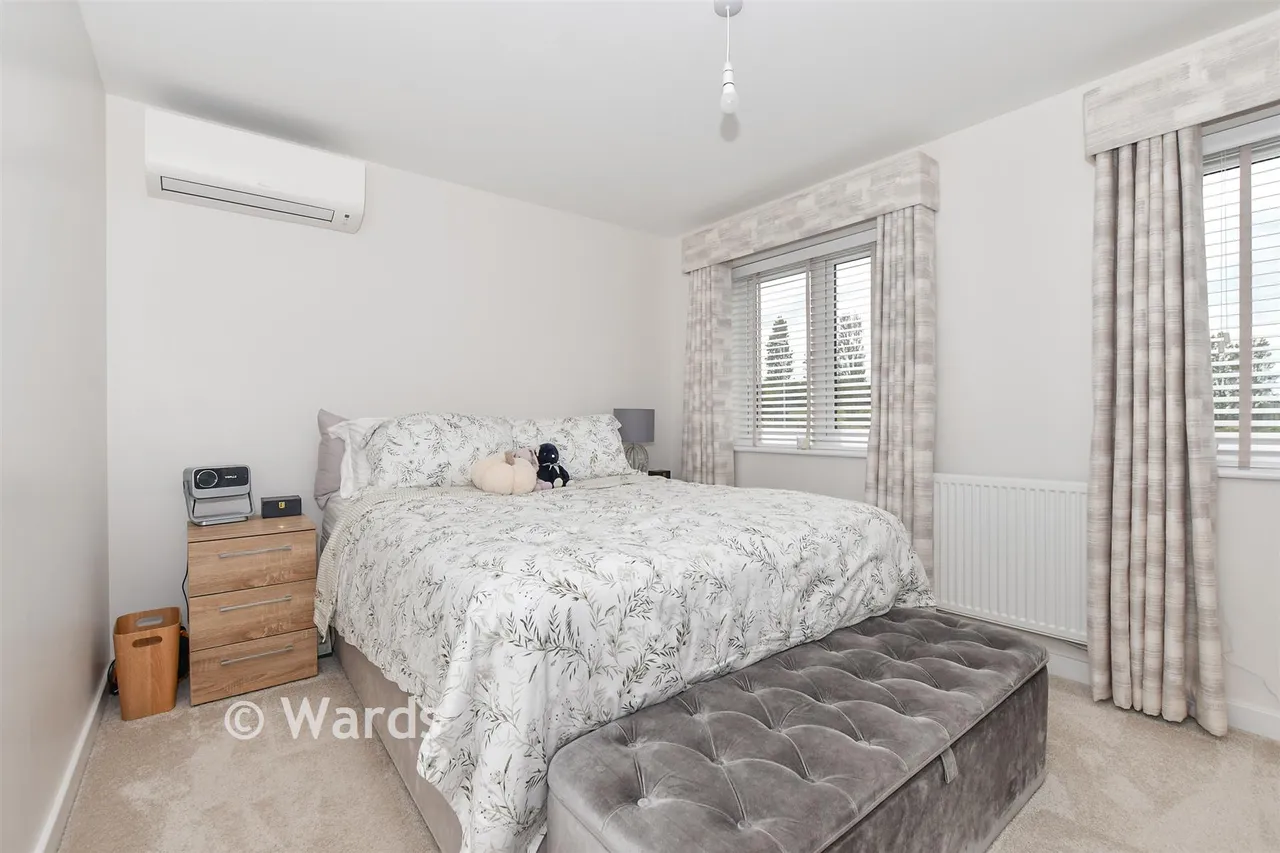 Dragonfly Close, Minster On Sea, ME12, photo 6