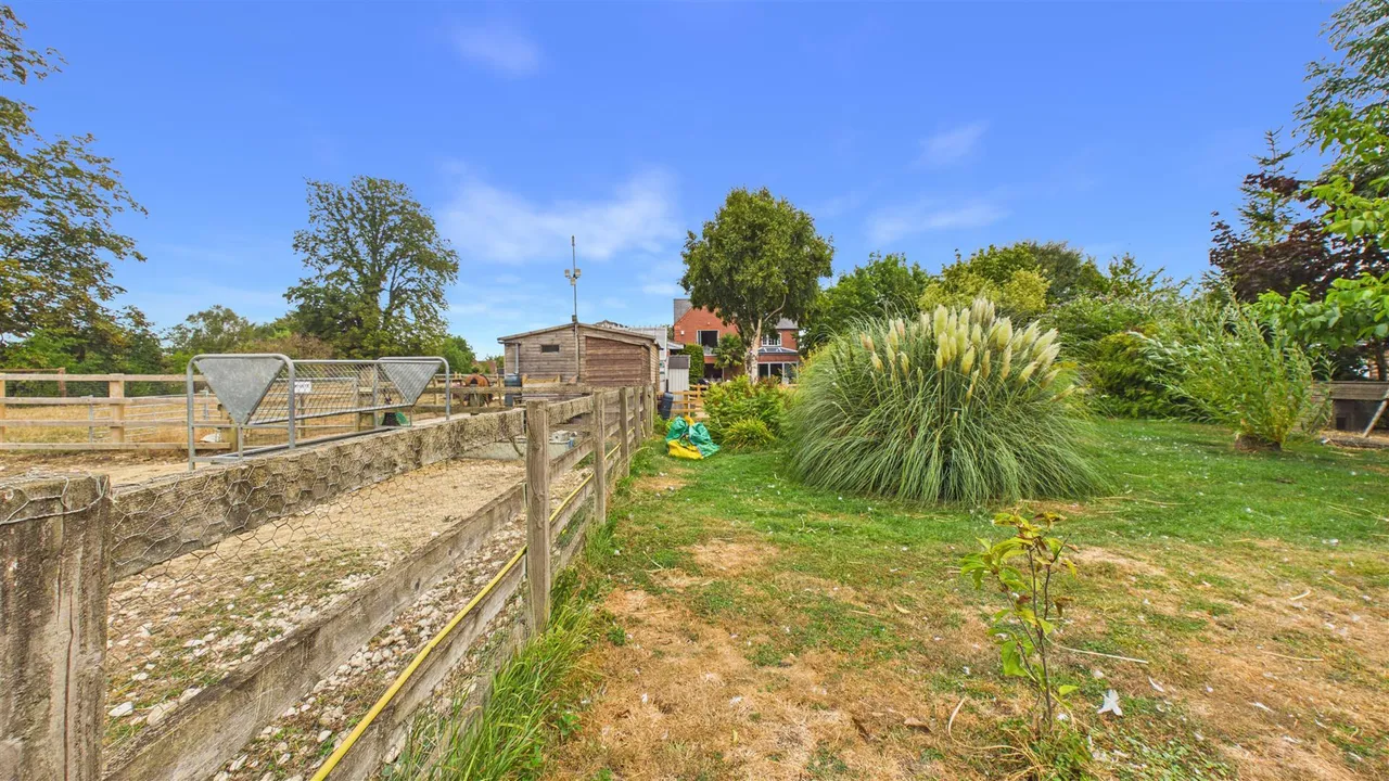 Main Road, Dyke, photo 41